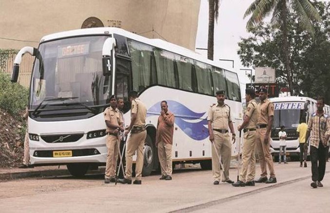 MAHARASHTRA GOVERNMENT FORMATION: शिवसेना विधायकों को पसंद नहीं आई होटल की ‘सर्विस’, 5 स्टार रिजॉर्ट में हुए शिफ्ट