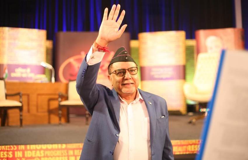 चेयरमैन पद छोड़ने के बाद भी चंद्रा कंपनी के गैर-कार्यकारी निदेशक रहेंगे। (फोटोः fb/SubhashChandraSach)