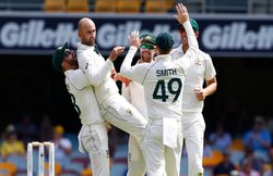 Aus vs Pak: बाबर आजम के शतक के बावजूद पाकिस्तान को मिली शर्मनाक हार, ऑस्ट्रेलिया ने पारी से हराया