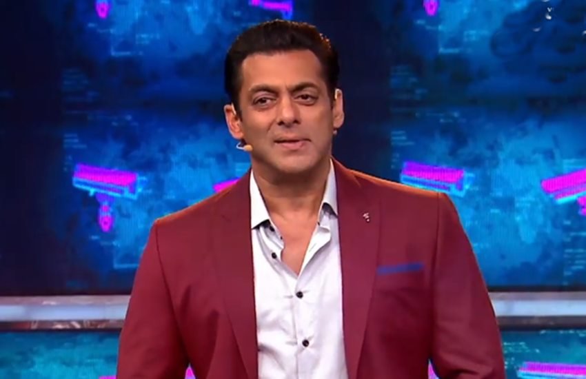 बिग बॉस, Bigg Boss 13, Salaman Khan, Weekend Ka Vaar, Bigg Boss 13, Bigg Boss Weekend Ka Vaar, Salman in Bigg Boss House, weekend ka vaar on twitter, bigg boss 13, bigg boss 13 twitter, bigg boss 13 Eviction, bigg boss 13 Khabri, bigg boss 13 voting, bigg boss 13 instagram, bigg boss 13 news, bigg boss 13 winner, bigg boss 13 voting, bigg boss 13 voot, bigg boss 13 elimination,