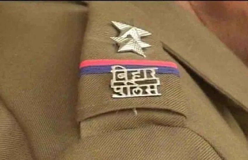 बिहार पुलिस 
फोटो- सोशल मीडिया 