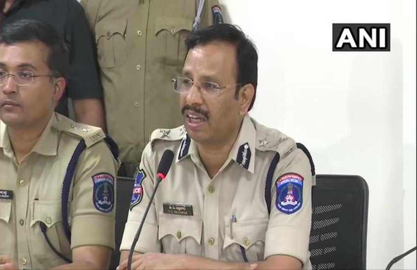 पुलिस ने इस पूरे मामले की सच्चाई उजगर की है। 
फोटो- एएनआई 