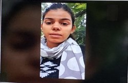 ‘आज वो जली है कल मैं भी जल जाऊंगी’, हैदराबाद गैंगरेप-मर्डर के खिलाफ संसद के सामने धरने पर बैठी युवती ने बयां किया दर्द