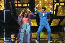 Neha Kakkar, Indian Idol 11, Aditya Narayan, Aamir Khan, Vishal Dadlani, Bollywood News In Hindi,बॉलीवुड समाचार, idol11, indian idol11 audition, indian idol11 judge, indian idol11 top30, indian idol11 watch online,indian idol voting, indian idol 2019, indian idol live, Anu Malik, Indian Idol Season 11
