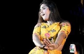 kajal raghwani, khesari lal, kajal raghwani song, khesari lal kajal raghwani song, pawan singh song, काजल राघवानी, पवन सिंह, kajal raghwani video, kajal raghwani song khesari lal,chhalakata hamro jawaniya song, chhalakata hamro jawaniya ye raja video song download,chhalakata hamro jawaniya ye raja video song download mp3,kajal raghwani ka bhojpuri gana chhalakata hamro jawaniya ye raja,