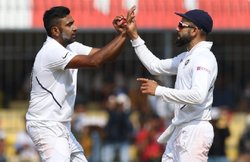 IND vs BAN, 1st Test: बांग्लादेश को हराकर विराट कोहली ने तोड़ा एमएस धोनी का रिकॉर्ड, 10वीं बार पारी के अंतर से जीता मैच
