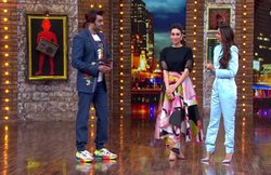 Movie Masti With Manish Paul: ‘सरकाय लो खटिया’ पर करिश्मा कपूर ने किया डांस, मलाइका ने किया छैयां-छैयां