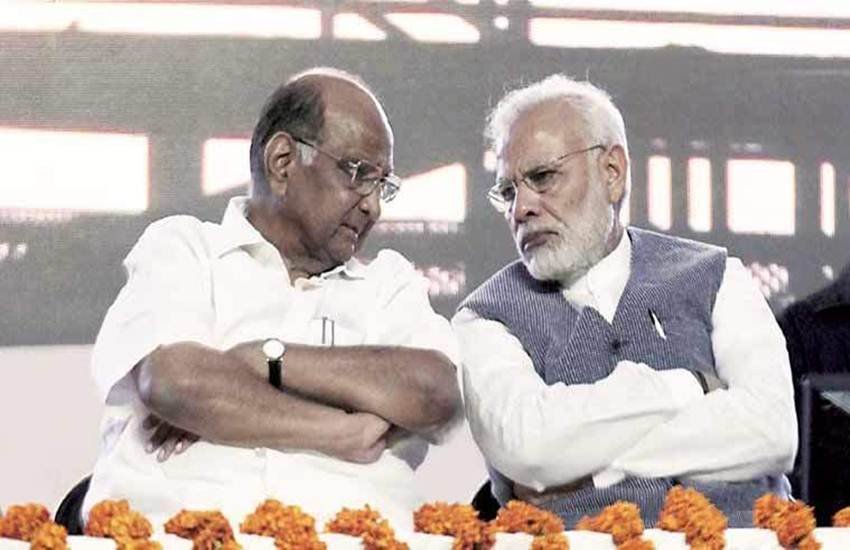 एनसीपी प्रमुख शरद पवार और प्रधानमंत्री नरेंद्र मोदी। (फाइल फोटो सोर्स: द इंडियन एक्सप्रेस) एनसीपी प्रमुख शरद पवार और प्रधानमंत्री नरेंद्र मोदी। (फाइल फोटो सोर्स: द इंडियन एक्सप्रेस)
