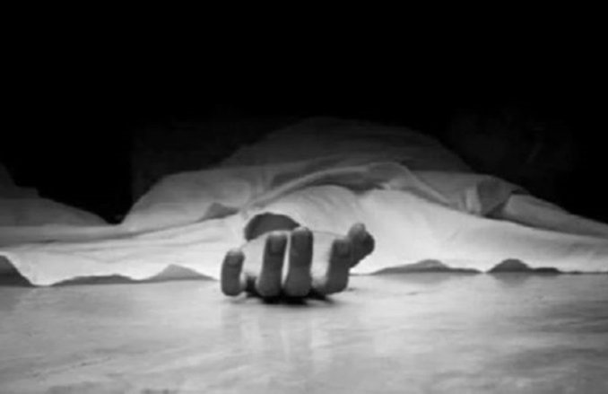 संबंध बनाने के दौरान हो गई मौत, सूटकेस में रख लाश को लगा दिया ठिकाना