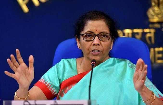 7th Pay Commission: वित्त मंत्री ने मजदूर संगठनों की बात मानी तो 21,000 रुपये हो जाएगी मिनिमम सैलरी, पेंशन भी 6000