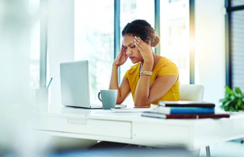 भारत में भी 996 वर्क कल्चर तेजी से अपने पांव पसार रहा है।