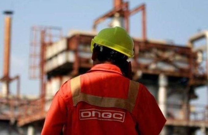सरकारी कंपनी ONGC में नकदी संकट गहराया, चार साल में 9000 करोड़ रुपये घट गया कैश रिजर्व, क्रूड प्रोडक्शन भी गिरा