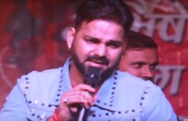 hojpuri actress akshara singh, akshara singh pawan singh, akshara singh pawan singh issue, akshara singh movies, akshara singh songs, akshara singh photos, akshara singh video, pawan singh movies, pawan singh akshara singh case, bhojpuri news, पवन सिंह, अक्षरा सिंह,Badnaam Kar Dogi, Pawan Singh,Priyanka Singh, Rani Chatterjee New Bhojpuri song,