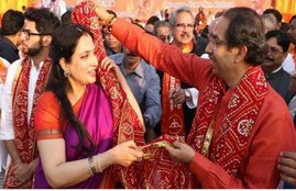 Maharashtra government news, Maharashtra govt formation, Shiv Sena, Uddhav Thackeray, Uddhav Thackeray wife Rashmi Shiv Sena Maharashtra, Maharashtra elections Modi, Rashmi Thackeray, india news, Hindi news, news in Hindi, latest news, today news in Hindi