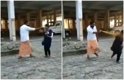 VIDEO: सबरीमाला मंदिर में दर्शन के लिए आई महिला समाजसेविका की आंखों में डाला मिर्च, कमिशनर ऑफिस के बाहर हुई घटना