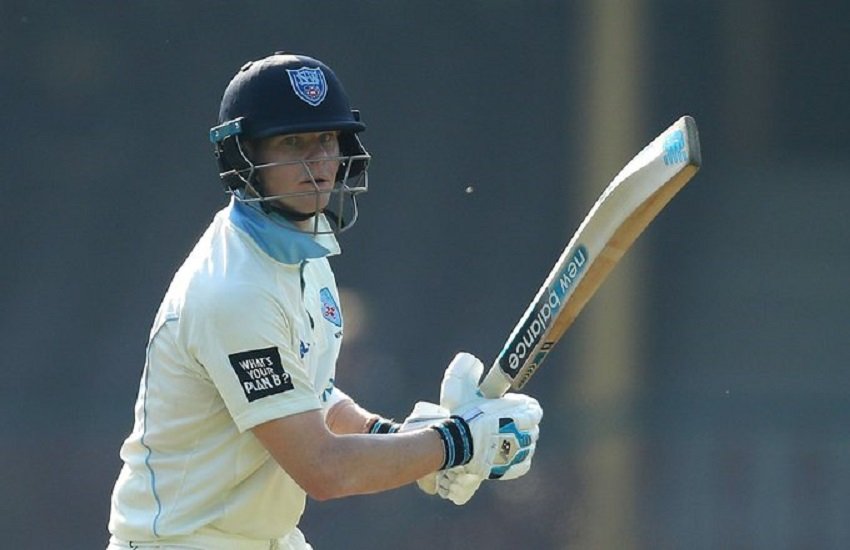 अजीबोगरीब तरीके से आउट हुए स्टीव स्मिथ (फोटो सोर्स- twitter)