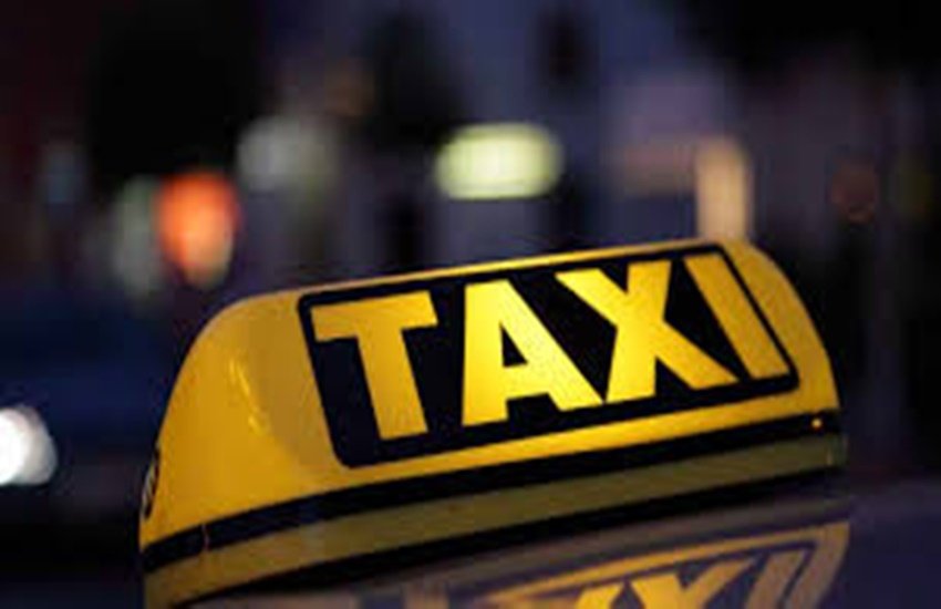 कई उबर चालक सड़क पर यात्रियों को बनाते हैं निशाना, प्रतीकात्मक तस्वीर (फोटो सोर्स -इंडियन एक्सप्रेस) कई उबर चालक सड़क पर यात्रियों को बनाते हैं निशाना, प्रतीकात्मक तस्वीर (फोटो सोर्स -इंडियन एक्सप्रेस)