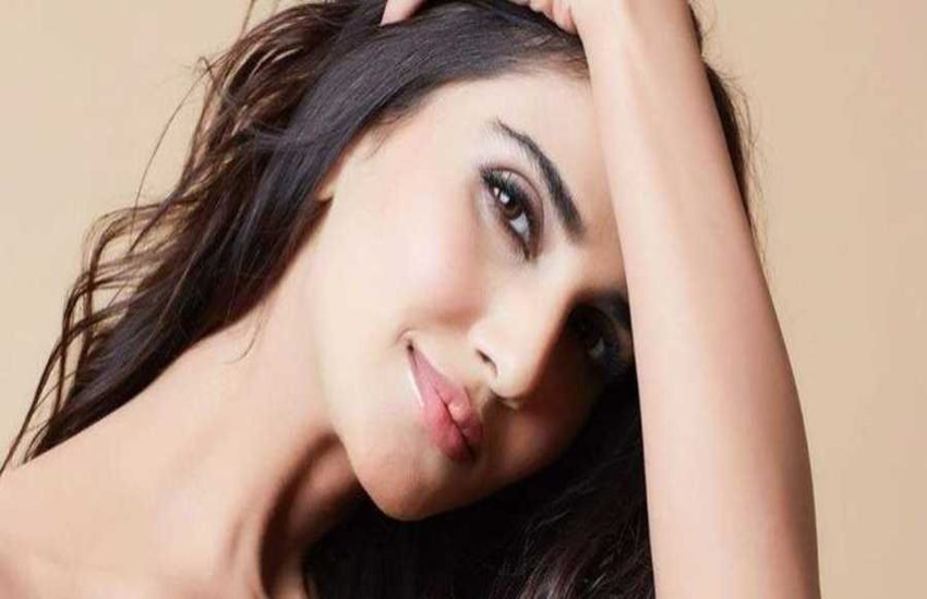 Vaani Kapoor, vaani kapoor news, vaani kapoor bikini photo, vaani kapoor movies, hrithik roshan, tiger shroff, actress Vaani Kapoor, Vaani Kapoor pictures, Vaani Kapoor hare ram picture, Bollywood, movie war