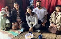 अनजान मेजबान के मेहमान बने विराट और अनुष्का, सोशल मीडिया पर अनुभव शेयर कर कहा- हमें ऐसी ही जिंदगी पसंद