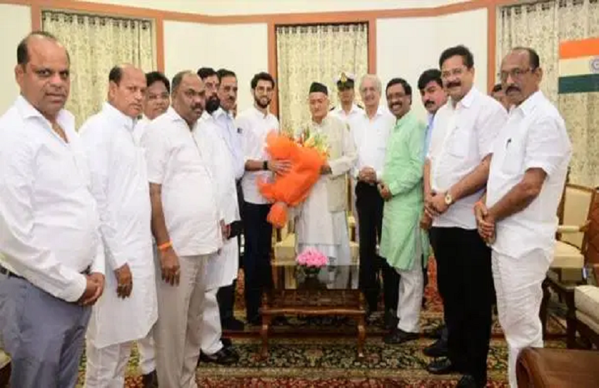 महाराष्ट्र के राज्यपाल के साथ शिवसेना पार्टी के नेता, फोटो सोर्स- इंडियन एक्सप्रेस