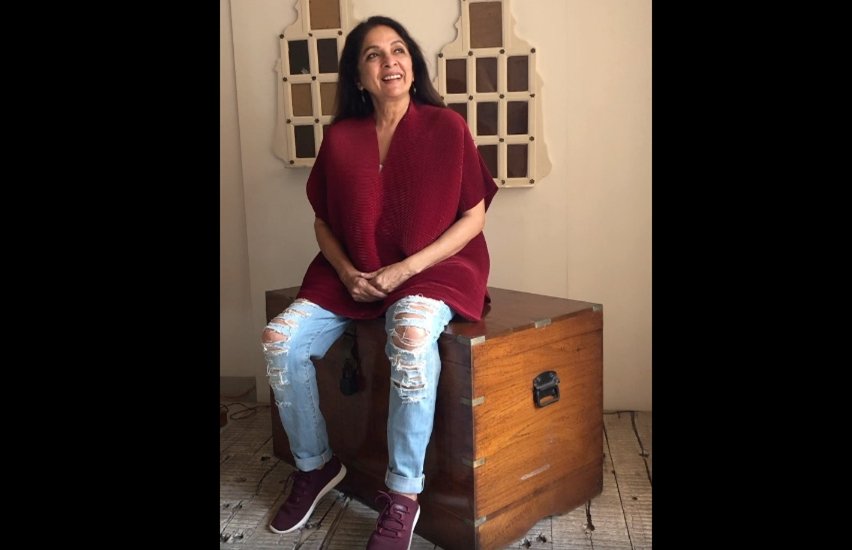 फिलहाल नीना रोहित शेट्टी की अगली फिल्म 'सूर्यवंशी' का टाटा बाय-बाय बोलकर भी लाइमलाइट में हैं।