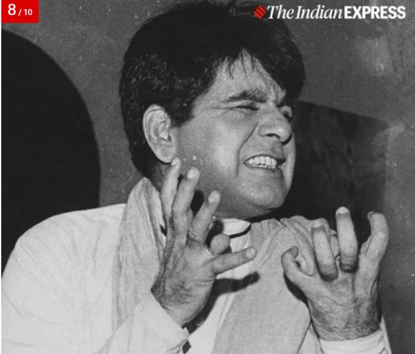 दिलीप कुमार को महाराष्ट्र सरकार ने 1979 से 1982 तक शेरिफ ऑफ बॉम्बे नियुक्त किया था।