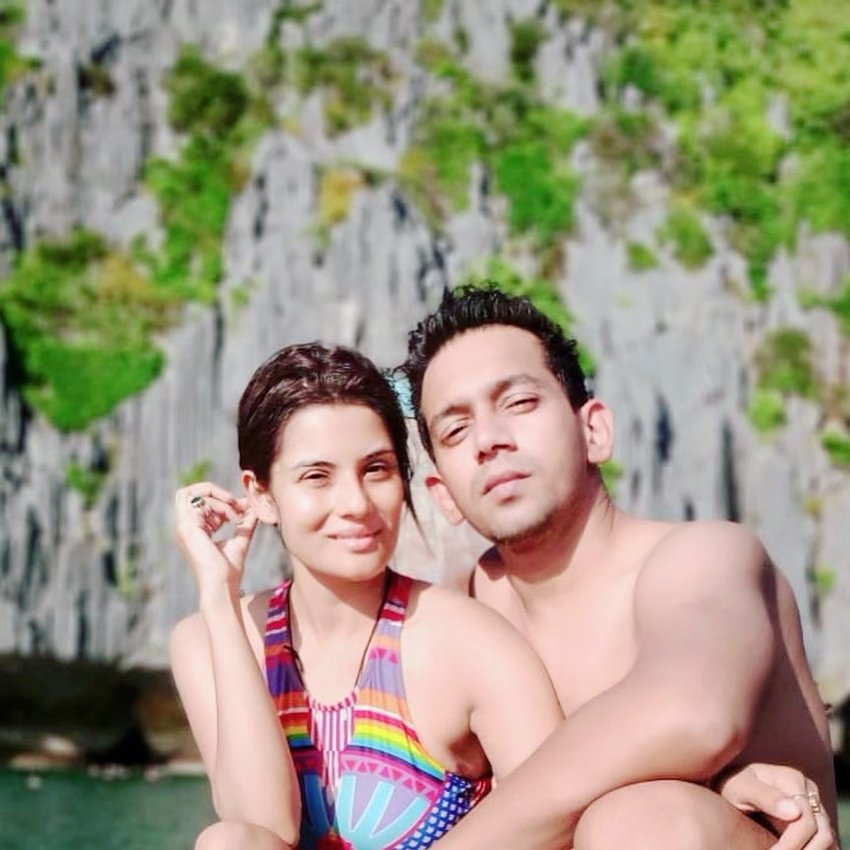 शमीन थाईलैंड वैकेशन पर अपने करीबियों के साथ गई थीं।