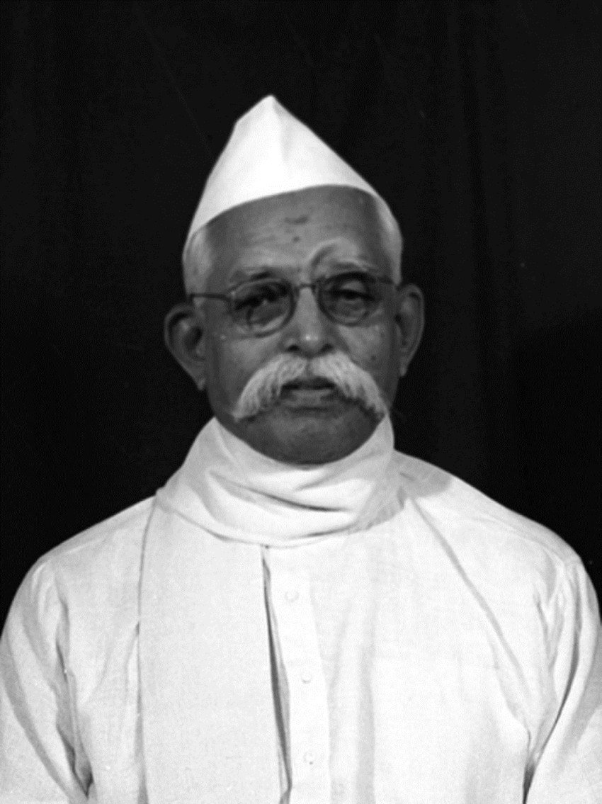 रविशंकर शुक्ला मध्य प्रदेश के पहले मुख्यमंत्री थे। बाद में उनके बेटे श्यामा चरण शुक्ला भी दो बार राज्य के सीएम बने। (Photo: Wikipedia)