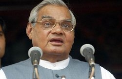 ‘अगर भारत धर्मनिरपेक्ष नहीं है, तो भारत बिल्कुल भारत नहीं है’ सुनिए अटल जी की 5 कविताएं और 5 भाषण