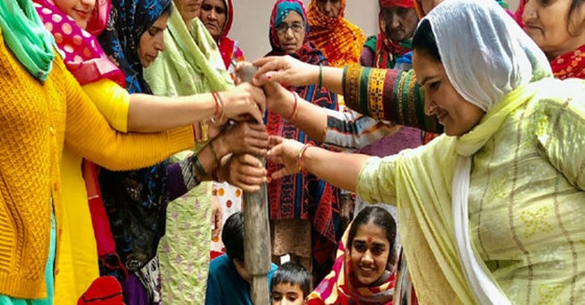 2 दिसंबर को दिल्ली में रिस्पेशन की पार्टी आयोजित की गई है।