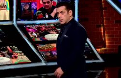 Bigg Boss 13 Weekend Ka Vaar, 23 December 2019 Written Updates: रश्मि देसाई ने बताया क्यों सिद्धार्थ से इतना चिढ़ती हैं, आरती सिंह भी हैं इस कहानी में…
