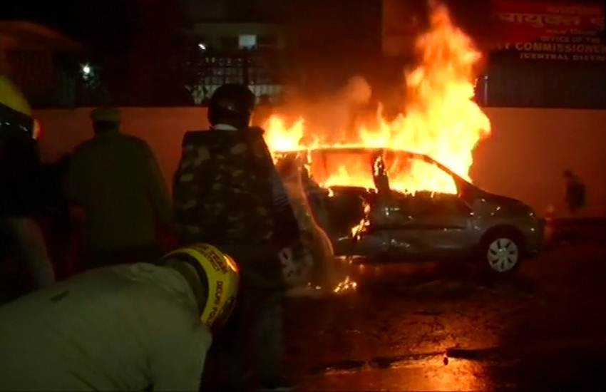 Delhi news, noida news, jamia violence, jamia news, jamia protest, jamia university delhi, jamia protest reason, jamia millia islamia, seelampur delhi, seelampur violence, seelampur protest,