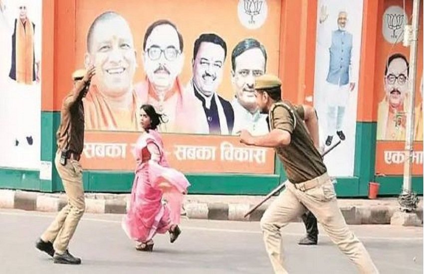 यूथ कांग्रेस के हैंडल से यह तस्वीर ट्वीट की गई थी। 