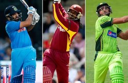 IND vs WI: 1 छक्का जड़ते ही रोहित शर्मा के नाम दर्ज हो जाएगा खास रिकॉर्ड, अब तक सिर्फ अफरीदी और गेल कर सके हैं ऐसा