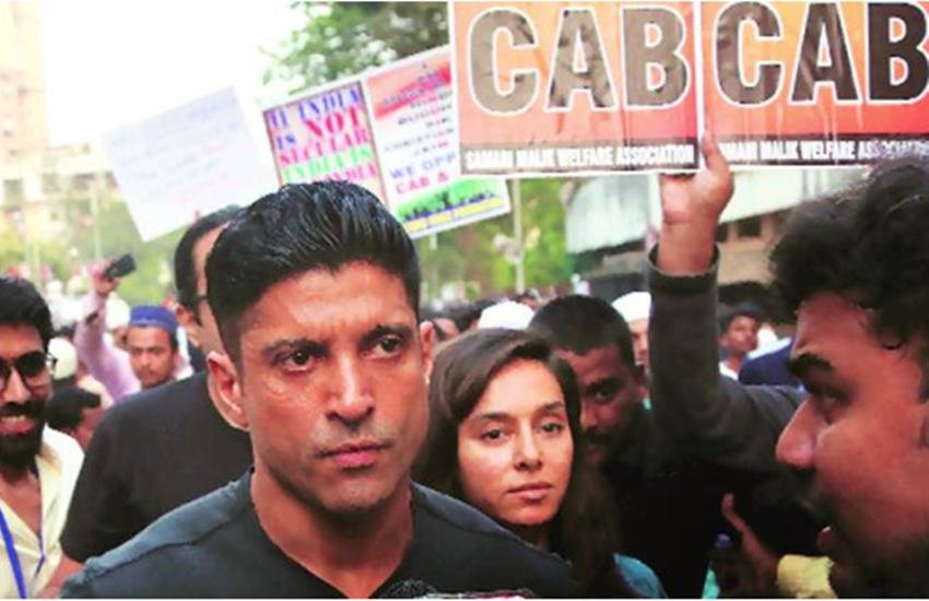 CAA Protest, Citizenship Amendment Act (CAA) 2019, Bollywood Protest, CAA Protest, Citizenship Amendment Act (CAA) 2019, Bollywood Protest Agains CAA, Farhan Akhtar, Om Prakash Mehra, , PARINEETI CHOPRA, Farhan Akhtar Trolled For Dont Know about CAA, Actual Fact About CAA, What is CAA, Why people protesting agains CAA, Entertainment News, Bollywood News, Television News
