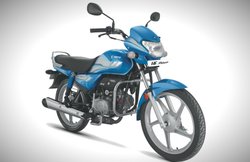 Hero HF Deluxe नए BS-6 इंजन के साथ हुई लांच, देगी 9 प्रतिशत ज्यादा माइलेज! जानें कीमत