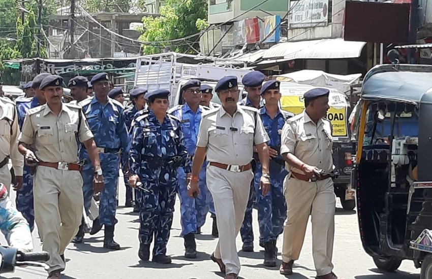 मध्य प्रदेश पुलिस का फाइल फोटो।(सोर्स-https://twitter.com/MPDial100)