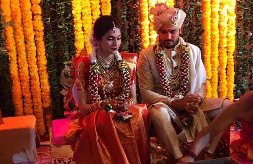 आश्रिता शेट्टी और मनीष पांडे।