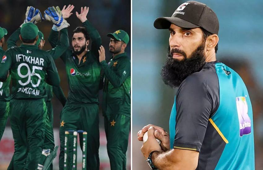 Pakistan-team-&-Misbah-ul-Haq