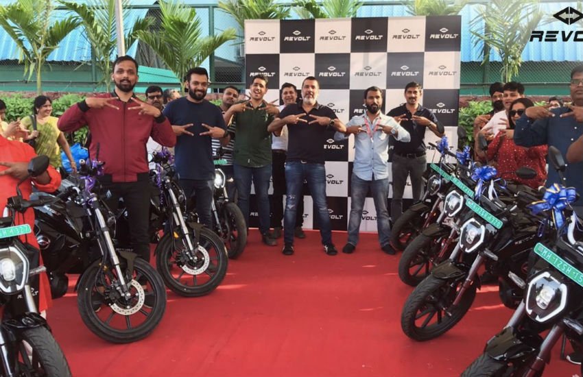 Revolt RV400 deliveries, Revolt RV400 bookings, Revolt RV400 price, Revolt RV400 driving range, Revolt Electric bike price, Revolt electric bike pune, revolt electric bike delhi