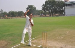 रणजी ट्रॉफी: YouTube पर जेम्स एंडरसन और जहीर खान के VIDEO देखकर मणिपुर के रेक्स सिंह ने एक ही पारी में झटक लिए 8 विकेट