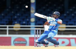 IND vs WI: अनिल कुंबले ने बताया श्रेयस अय्यर की बल्लेबाजी का सही क्रम, कहा- ODI सीरीज में मिले मौका