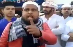 VIDEO: बच्चे की बल्लेबाजी देख दंग रह गए विराट कोहली, केविन पीटरसन से बोला- यह अविश्वसनीय है