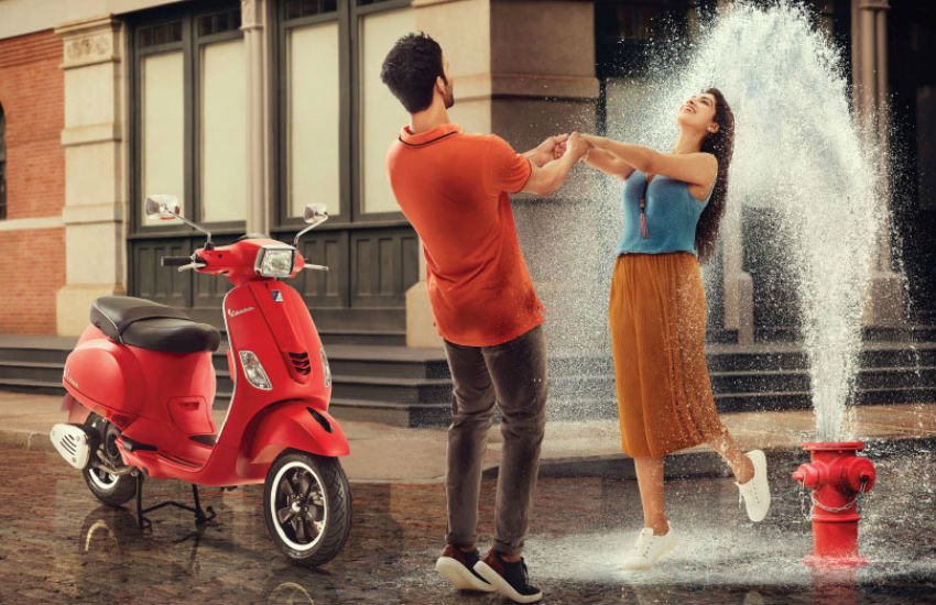 प्रतिकात्मक तस्वीर: Vespa अगले साल जनवरी में 125 सीसी सेग्मेंट में भी स्कूटर लांच करेगा। 