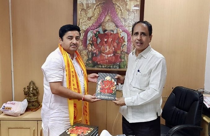 CAA के खिलाफ प्रदर्शन पर बोले BJP नेता- दवा छिड़कने पर कीड़े बाहर आकर बिलबिलाने लगे