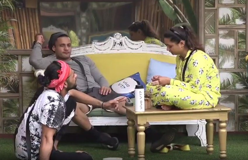 bigg boss, bigg boss 13, salman khan, devolina bhattacharjee, bb 13, bigg boss 13 31 December, bigg boss 13 epiosde, bigg boss 13 live, bigg boss 13 epiosde 1 live, bigg boss 13 31December episode 2019, bigg boss season 13, bigg boss 13 colors, bigg boss 13 salman khan, bigg boss 13 contestants list