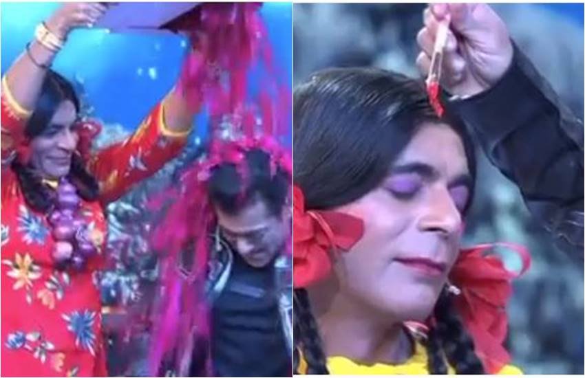 Bigg Boss 13, Salman Khan, Salam Khan Married to Gutthi in bigg boss house, Bigg Boss season 13, Funny Moment of Salman Khan, Dabangg Khan, Radhey Birth in Salmana Hand, Bigg Boss 13, entertainment news, Sunil Grover with Salman kHna