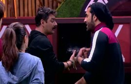 Bigg boss, bigg boss 13, Siddharth Shukla bigg boss, Paras Chhabra, Shehnaaz Gill, Sidharth Shukla, Rashami Desai, Arhaan khan, Asim, Himanshi, Rashami, Arhaan, Shefali Jariwala, Vishal, Madhurima, Asim Riaz, Bigg boss day 62, Shehnaaz Gill confesses her love for paras, bigg boss 13 voot, biggboss 13 evicted contestants, bigg boss 13 eviction this week, eviction bigg boss 13, bigg boss 13 latest news, bigg boss 13 news in hindi