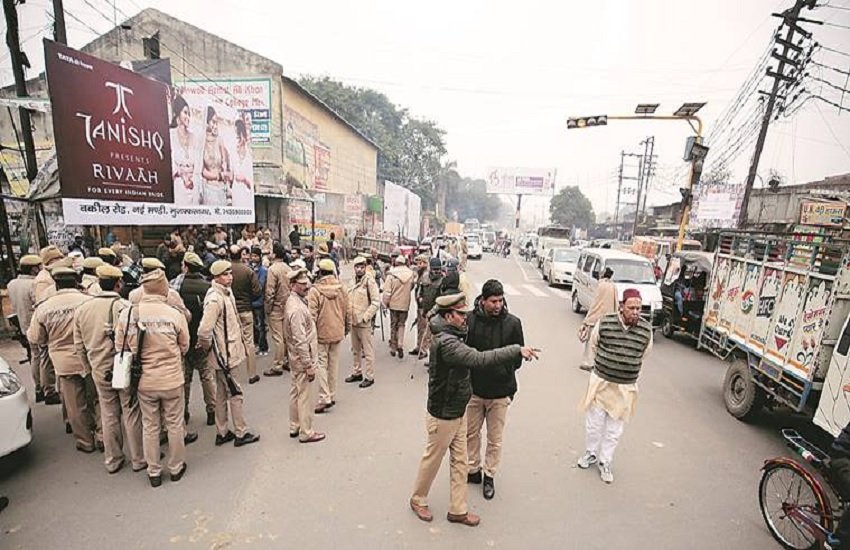 प्रतीकात्मक तस्वीर, फोटो सोर्स- इंडियन एक्सप्रेस