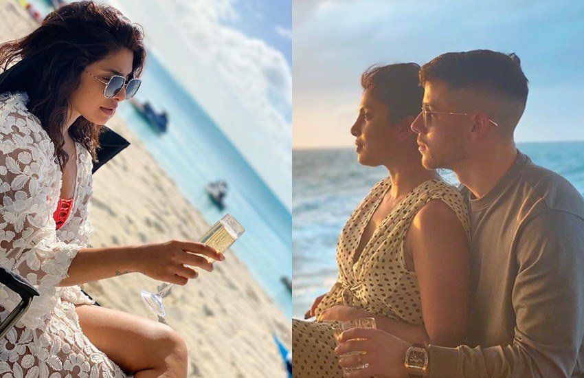 बॉलीवुड की देसी गर्ल प्रियंका चोपड़ा इन दिनों अपने पति निक जदोनस के साथ हॉलीडे पर हैं। अपने न्यू ईयर वैकेशन पर दोनों एक दूसरे के साथ क्वालिटी टाइम स्पेंड कर रहे हैं। प्रियंका अपने वैकेशन की तस्वीरें फैंस के साथ शेयर भी कर रही हैं। प्रियंका चोपड़ा ने अपने इंस्टाग्राम अकाउंट से ढेर सारी फोटोज पोस्ट की हैं जो वायरल हो रही हैं। इन तस्वीरों में प्रियंका चोपड़ा काफी चिल करती नजर आ रही हैं।(All Photos: Priyanka Chopra Instagram)
